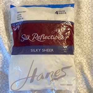 Hanes Silk Reflections Hose